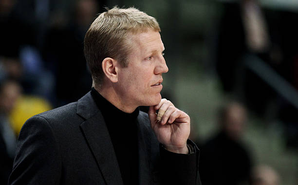 是大学篮球 是大学篮球